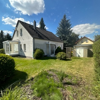 468 - Hübsches EFH in idyllischer Vorstadtlage